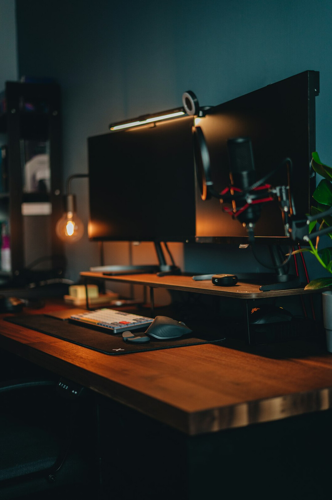 mystery writer desk setup